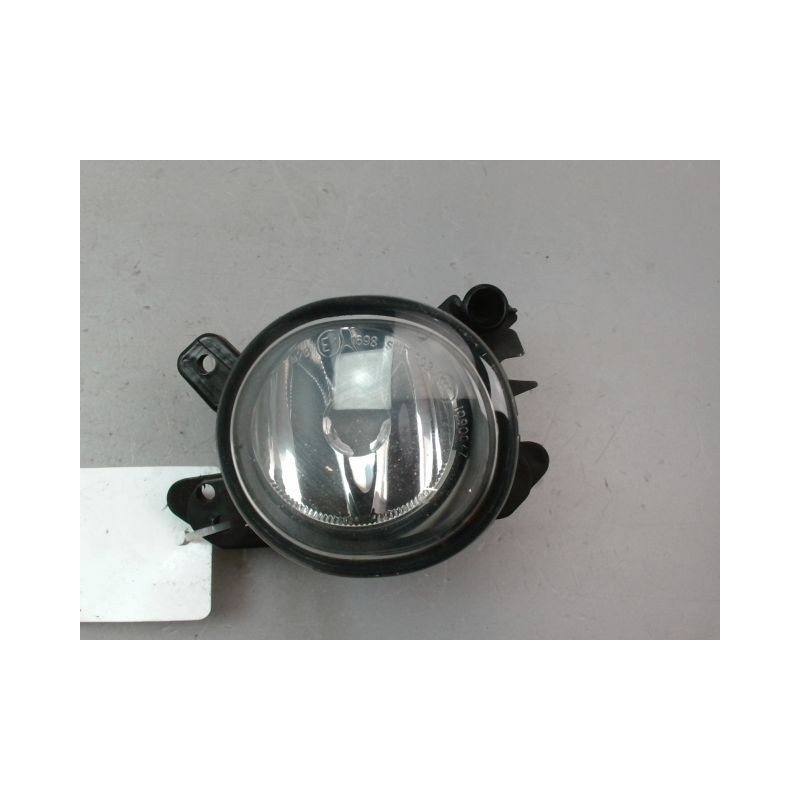 PHARE ANTIBROUILLARD AVANT DROIT MERCEDES CLASSE B 2008-