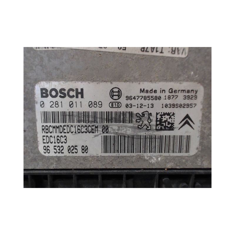 CALCULATEUR MOTEUR PEUGEOT 206