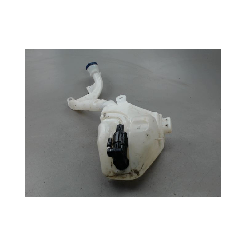 RESERVOIR LAVE-GLACE AVANT PEUGEOT 2008