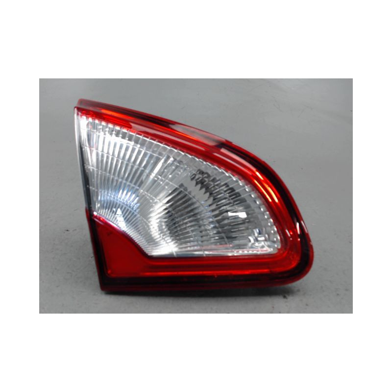 FEU ARRIERE INTERIEUR GAUCHE NISSAN QASHQAI
