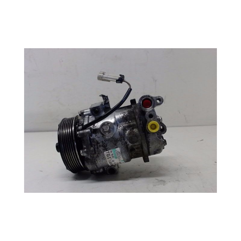 COMPRESSEUR AIR CONDITIONNE SUZUKI SWIFT