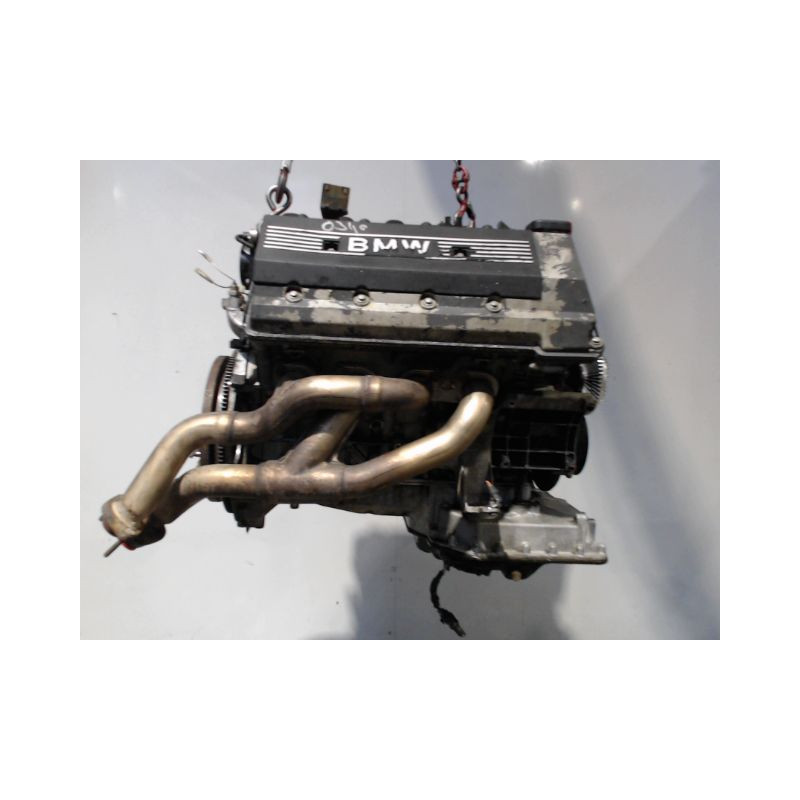 MOTEUR ESSENCE BMW SERIE 5  88-94 525 i 24V