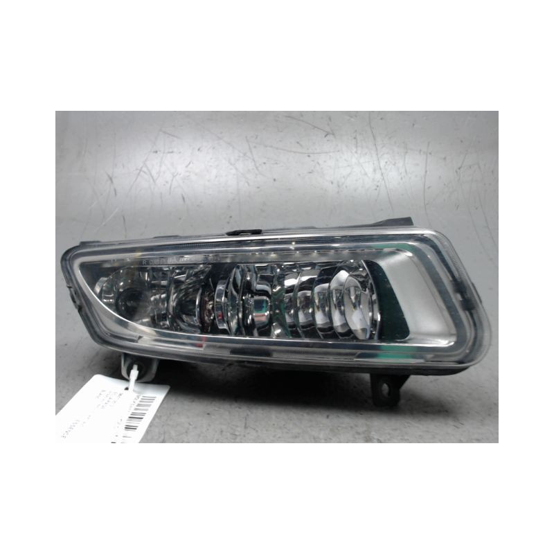 PHARE ANTIBROUILLARD AVANT DROIT VOLKSWAGEN POLO