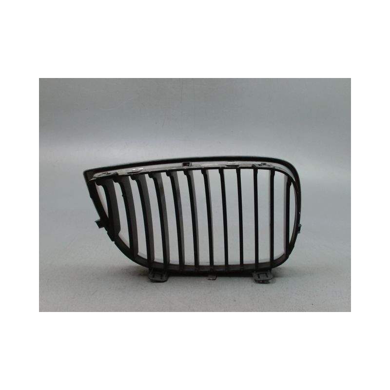 GRILLE CALANDRE GAUCHE BMW SERIE 1 I Phase 1 (E87) 2004-2006