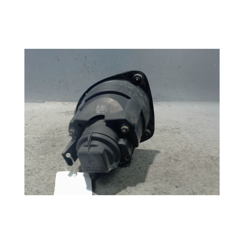 PHARE ANTIBROUILLARD AVANT GAUCHE RENAULT CLIO II PH.1 98-2001