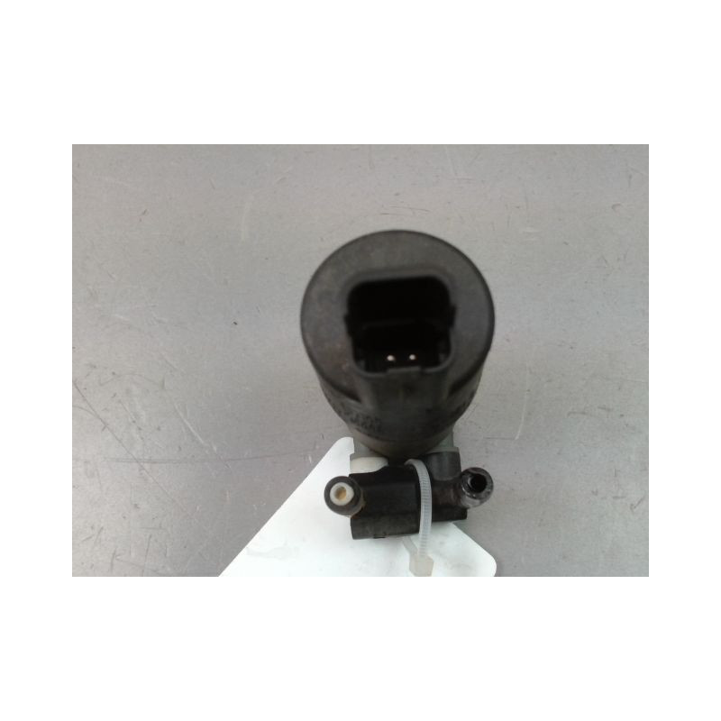 POMPE LAVE-GLACE AVANT NISSAN QASHQAI BREAK I Phase 1 2007-2010