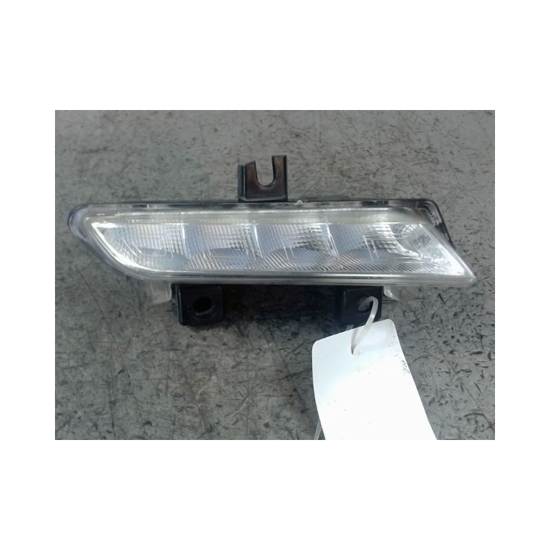 FEUX POSITION DROIT RENAULT CLIO IV