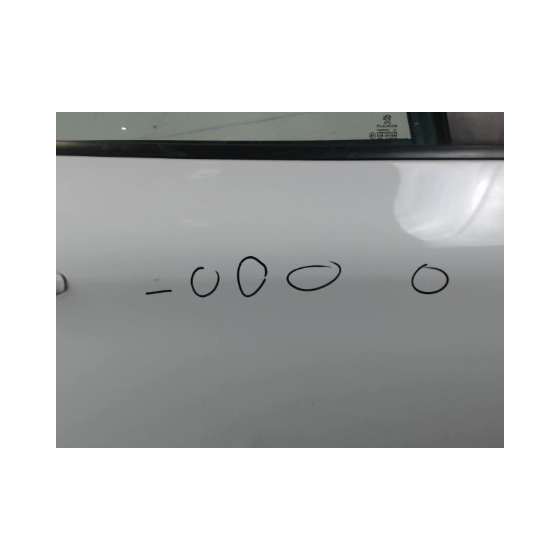 PORTE ARRIERE DROIT PEUGEOT 208