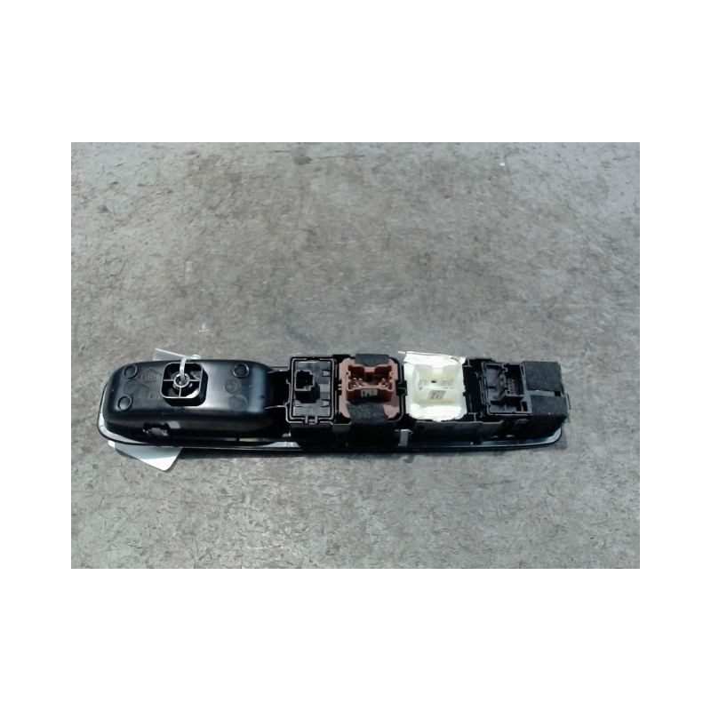 COMMANDE LEVE-GLACE PORTE AVG DACIA SANDERO 2008-
