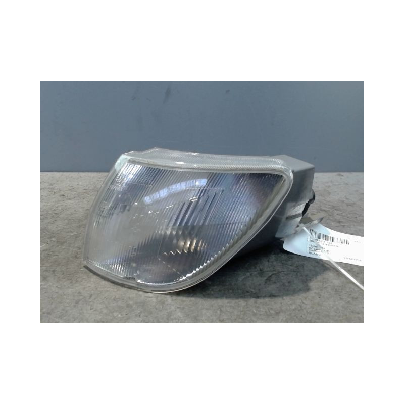 CLIGNOTANT GAUCHE PEUGEOT 306 93-97