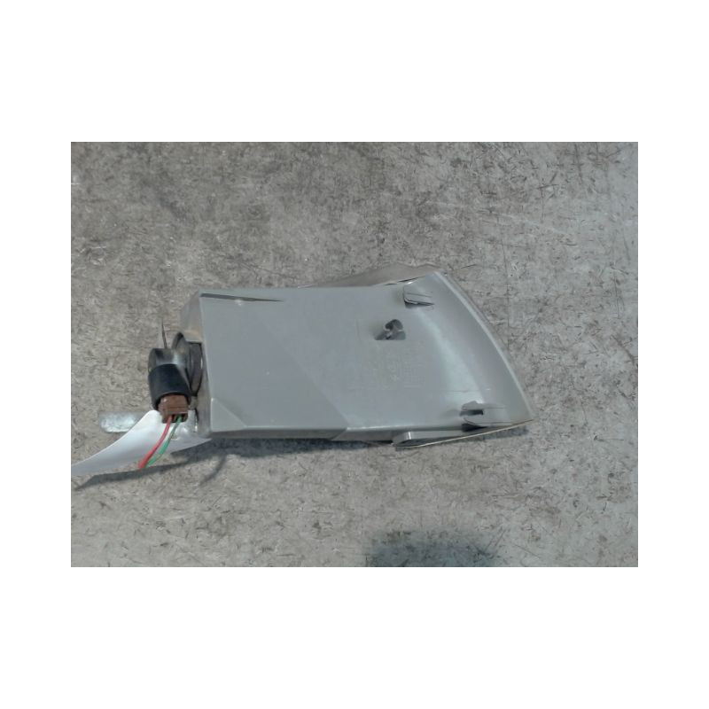 CLIGNOTANT GAUCHE PEUGEOT 306 93-97