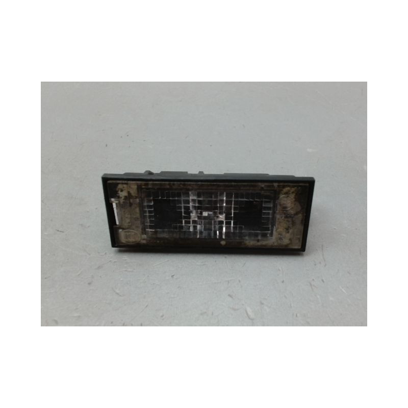 ECLAIREUR PLAQUE DE POLICE DROIT RENAULT MEGANE CC 2P III Phase 1 2010-2014