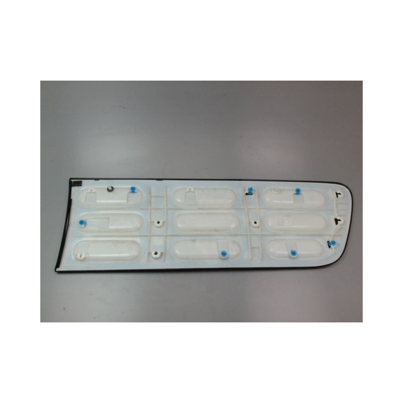 PROTECTION PORTE AVANT GAUCHE CITROEN C4 CACTUS