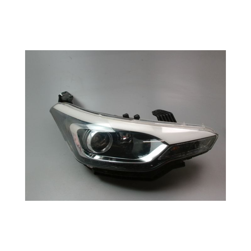 PHARE DROIT HYUNDAI I20