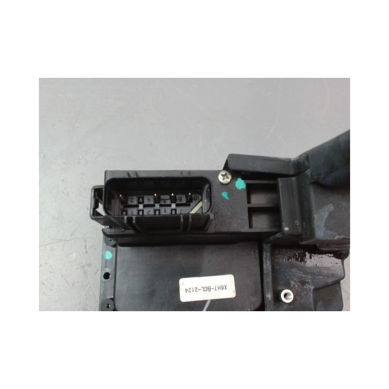SYSTEME CONDAMNATION ARRIERE GAUCHE FORD FUSION Phase 2 2005-2011