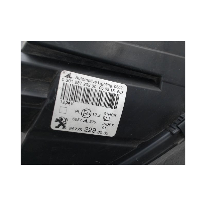 PHARE DROIT PEUGEOT 308