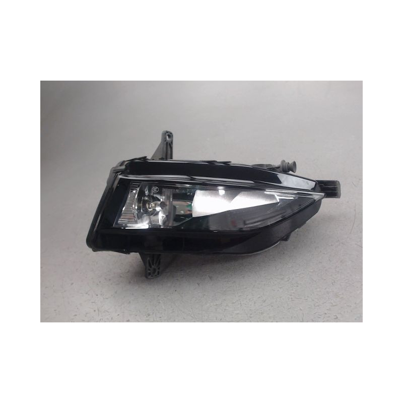 PHARE ANTIBROUILLARD AVANT DROIT VOLKSWAGEN GOLF