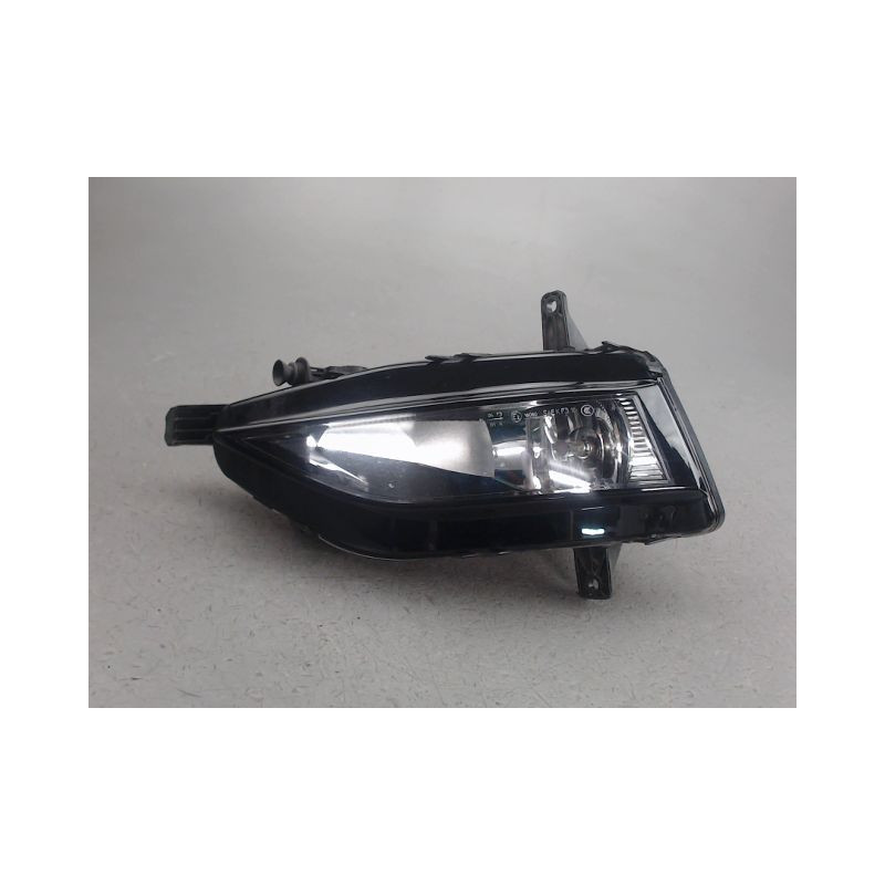 PHARE ANTIBROUILLARD AVANT GAUCHE VOLKSWAGEN GOLF