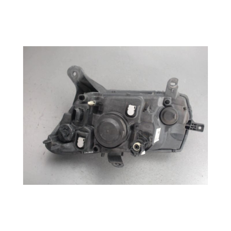 PHARE DROIT DACIA SANDERO