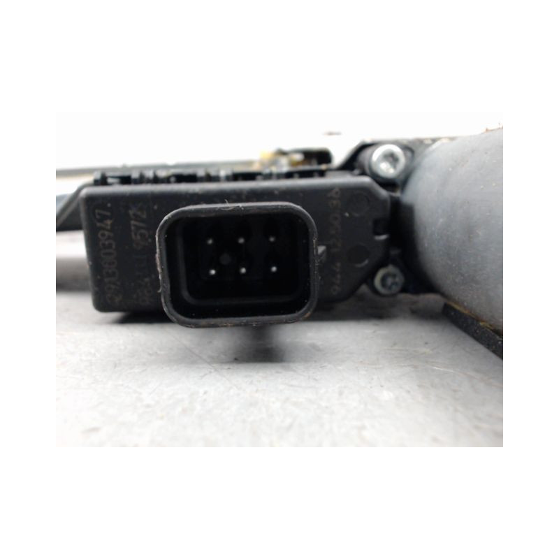 MECANISME LEVE-GLACE AVANT DROIT OPEL ASTRA