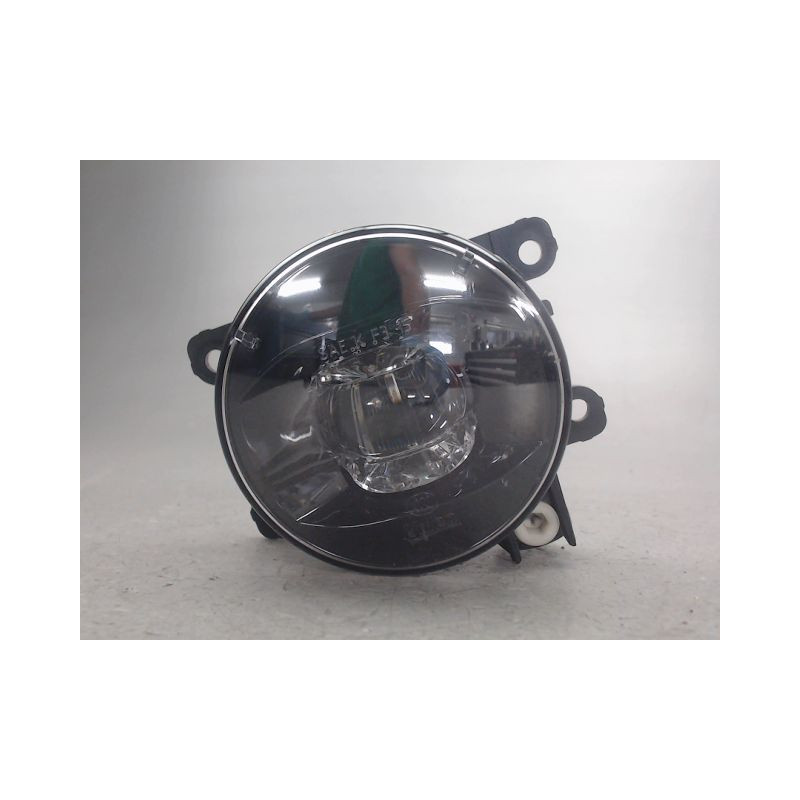PHARE ANTIBROUILLARD AVANT DROIT RENAULT CLIO