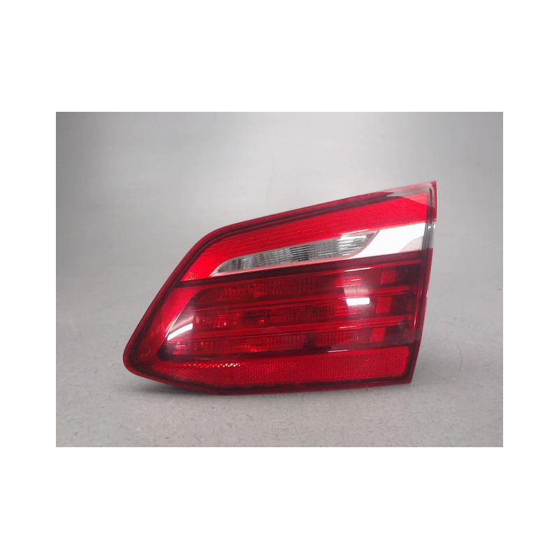 FEU ARRIERE INTERIEUR DROIT B.M.W. SERIE 2