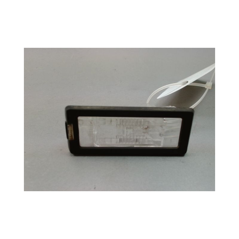 ECLAIREUR PLAQUE DE POLICE DROIT DACIA LODGY BREAK 2012-...