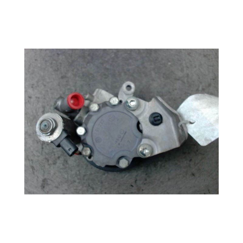 POMPE DIRECTION ASSISTEE MERCEDES CLASSE E 2002-