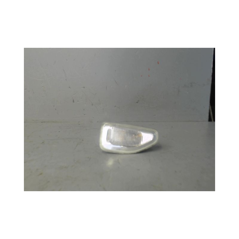 REPETITEUR AILE DROIT DACIA SANDERO