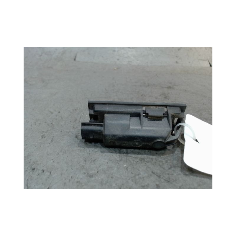 ECLAIREUR PLAQUE DE POLICE GAUCHE RENAULT MEGANE ESTATE 1.5 DCI