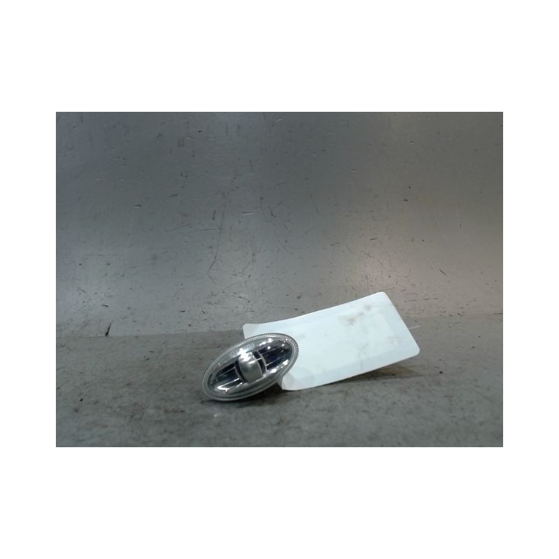 REPETITEUR AILE DROIT CITROEN C3