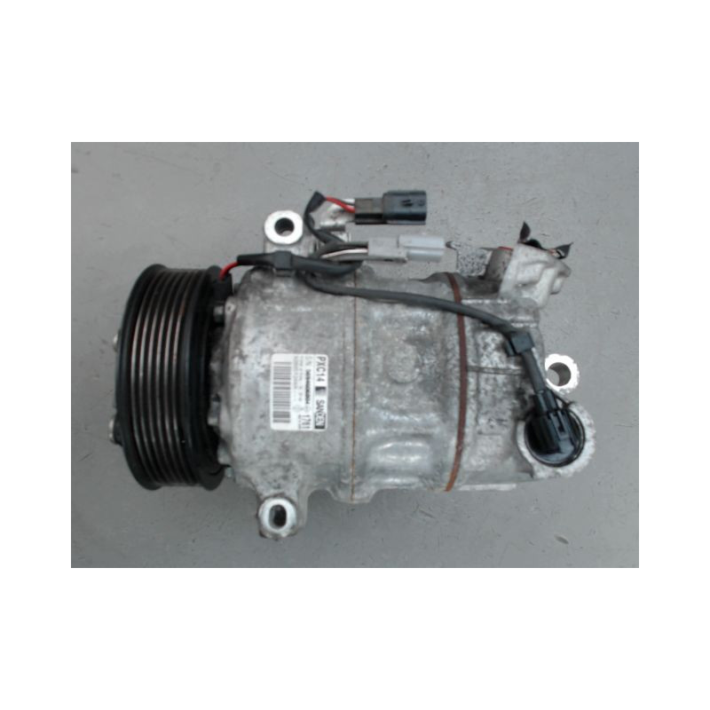 COMPRESSEUR AIR CONDITIONNE RENAULT MEGANE