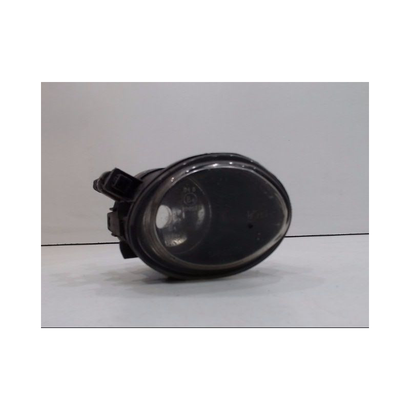 PHARE ANTIBROUILLARD AVANT DROIT B.M.W. SERIE 3