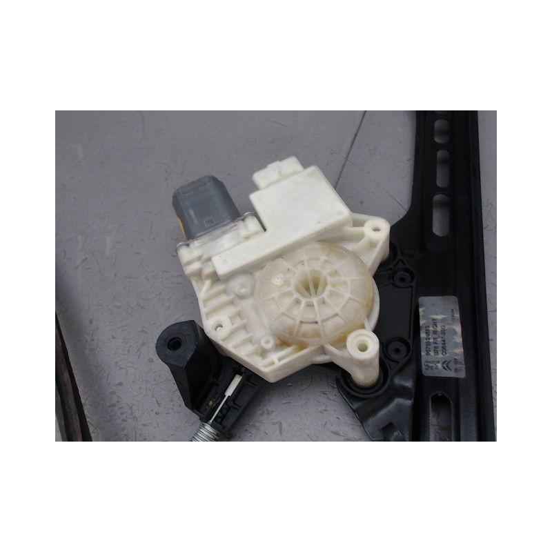 MECANISME LEVE-GLACE AVANT DROIT CITROEN C4