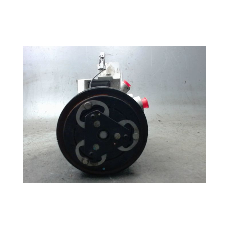 COMPRESSEUR AIR CONDITIONNE MITSUBISHI SPACESTAR