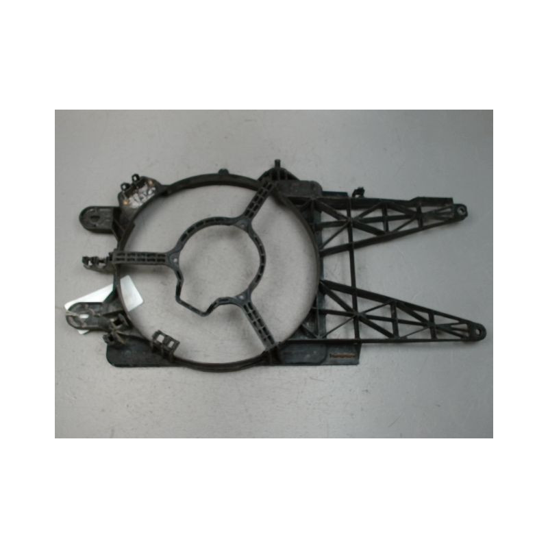 SUPPORT DE VENTILATEUR FIAT PUNTO 2003-