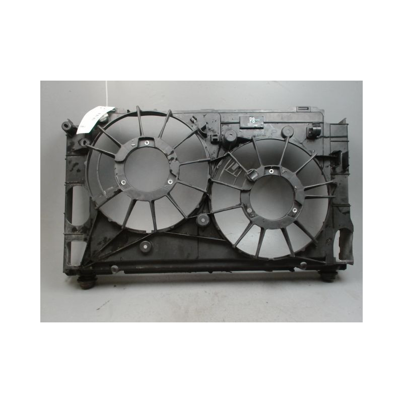 SUPPORT DE VENTILATEUR LEXUS CT200H