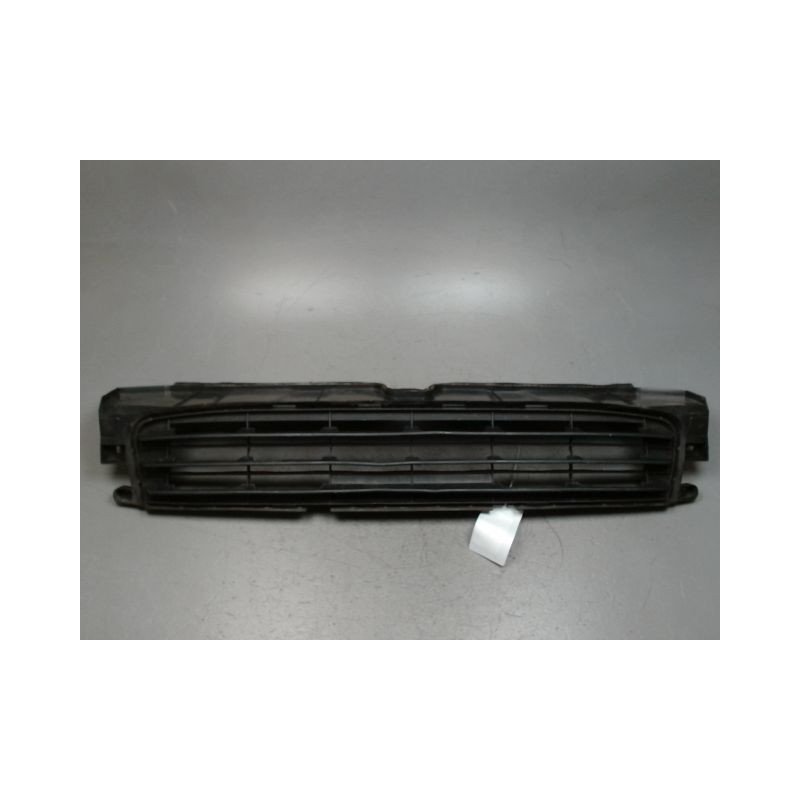GRILLE PARE-CHOC AVANT LEXUS CT200H