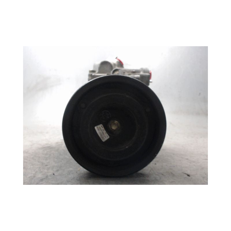 COMPRESSEUR AIR CONDITIONNE TOYOTA RAV4 -97