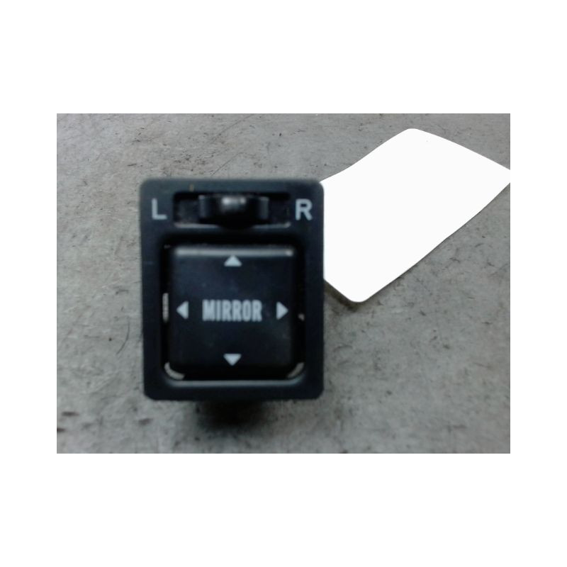 COMMANDE RETROVISSEUR EXTERIEUR ELECTRIQUE TOYOTA RAV4 -97