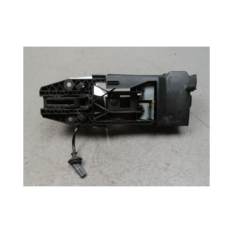 POIGNEE EXTERIEURE PORTE COULISSANTE GAUCHE VOLKSWAGEN SHARAN