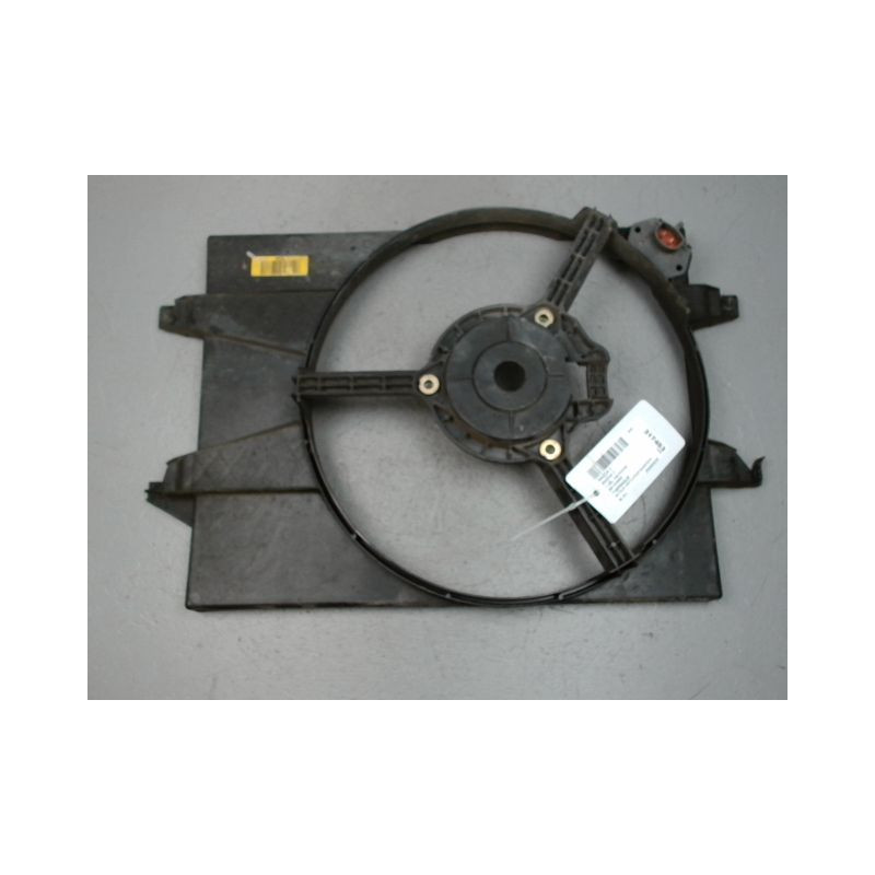 SUPPORT DE VENTILATEUR MAZDA MAZDA 2