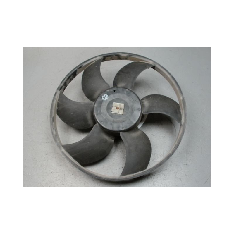 MOTEUR VENTILATEUR RADIATEUR RENAULT MEGANE II PH1 02-05