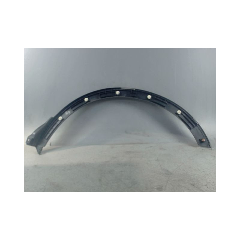 ELARGISSEUR AILE ARRIERE DROIT SUZUKI SX4