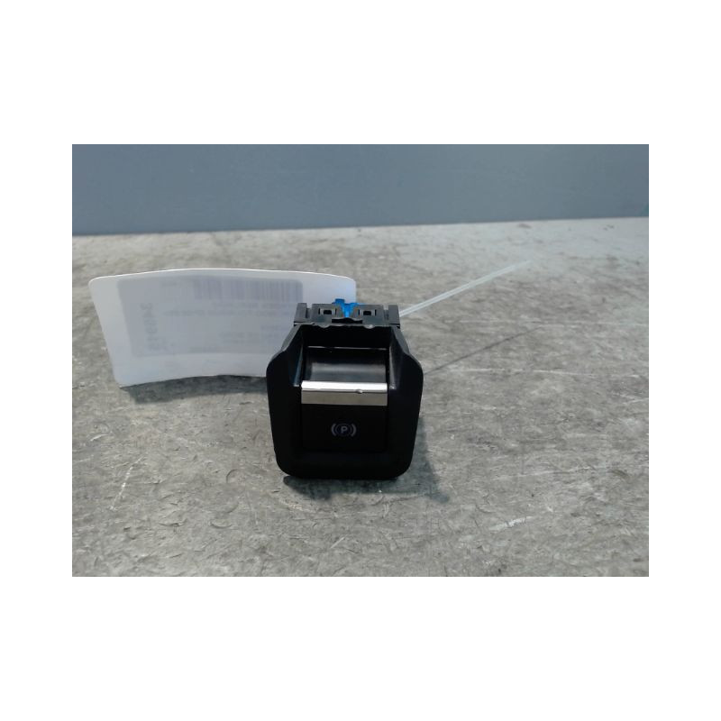 INTERIEUR COMMANDE FREIN A MAIN CITROEN BERLINGO FOURGON 08-