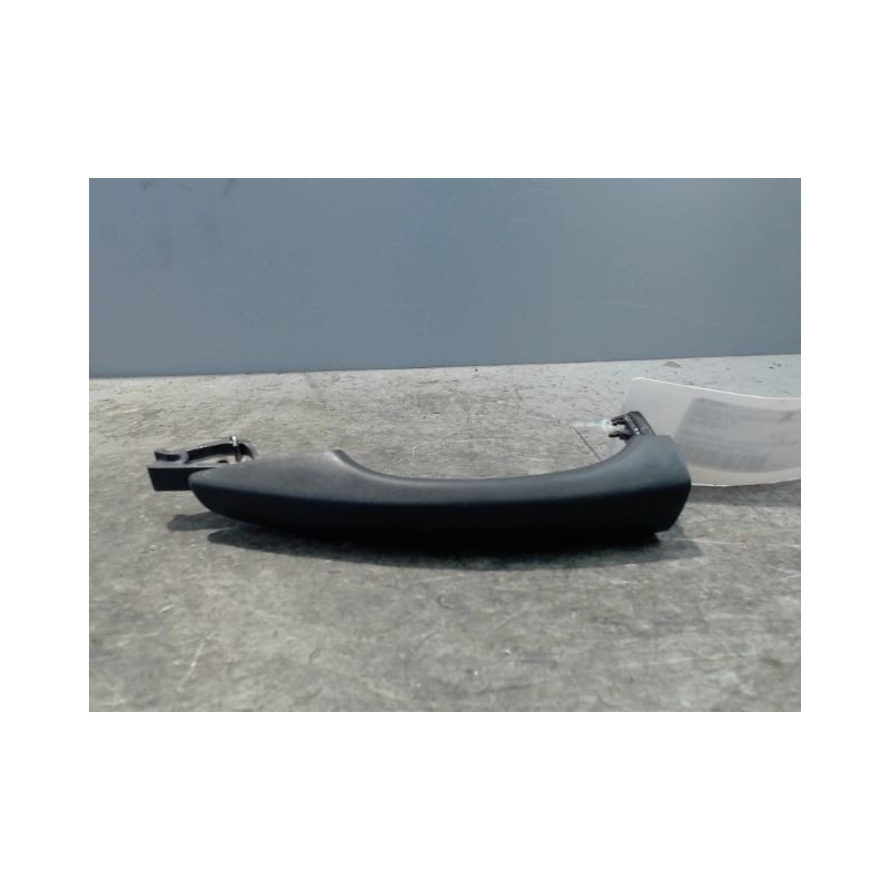 POIGNEE EXTERIEURE PORTE COULISSANTE DROIT CITROEN BERLINGO FOURGON 08-