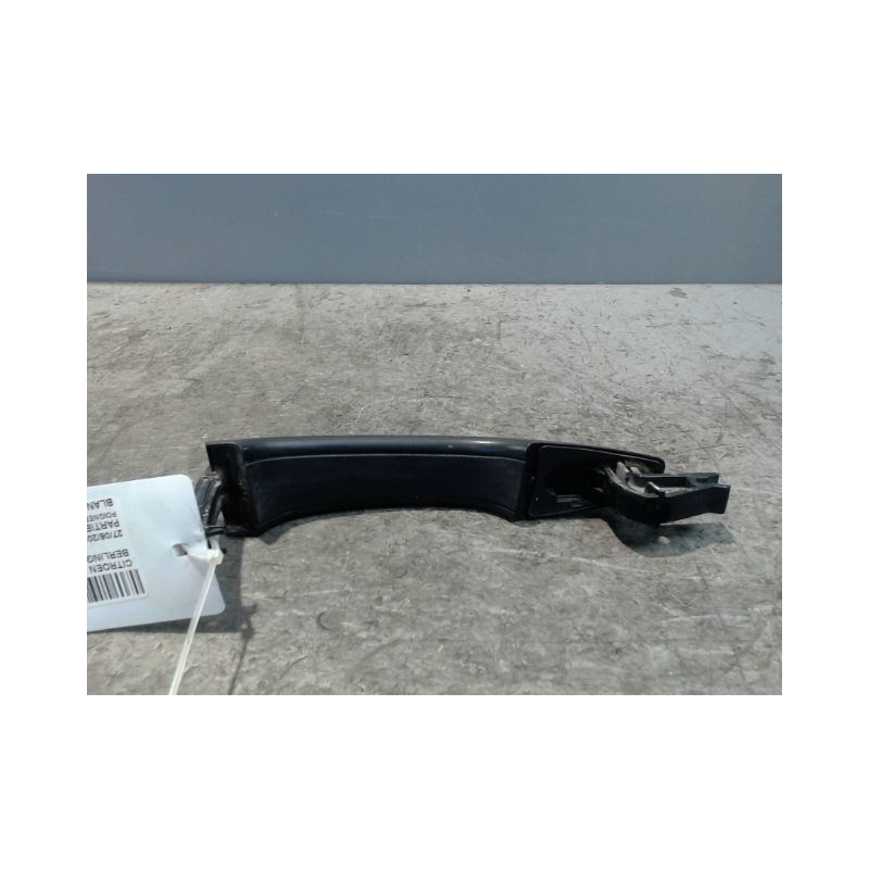 POIGNEE EXTERIEURE PORTE COULISSANTE DROIT CITROEN BERLINGO FOURGON 08-