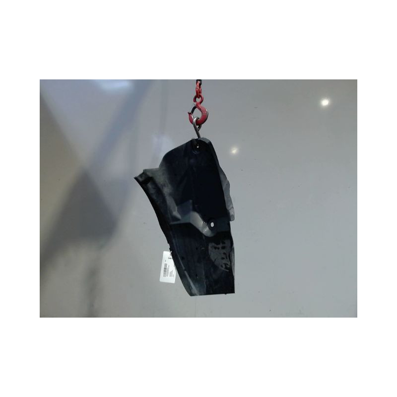 PARE-BOUE ARRIERE DROIT DACIA SANDERO 2008-