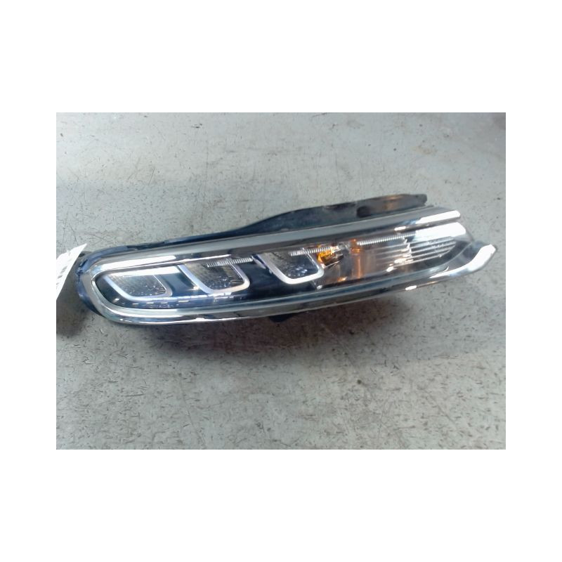 CLIGNOTANT DROIT CITROEN C3 2009-