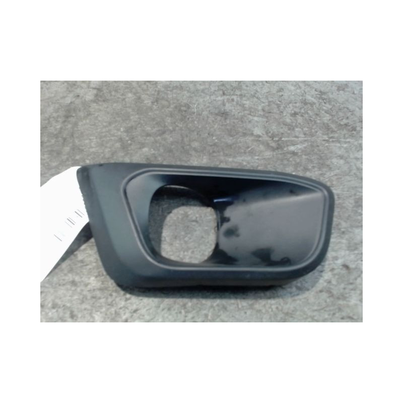 OBTURATEUR PHARE ADDITIONNEL PARE-CHOC AVG PEUGEOT 308 SW 2008-